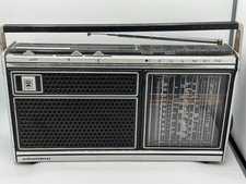 Radio vintage 1973 d'occasion  Marignier