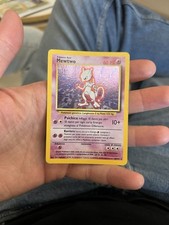 Mewtwo holo set usato  Nola
