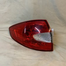 Lanterna traseira externa do lado esquerdo do motorista Ford Fiesta Sedan 2011-2013 peça original Ford comprar usado  Enviando para Brazil