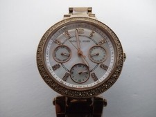 Relógio feminino Michael Kors MK5616 Parker tom ouro rosa PRECISA DE UMA BATERIA comprar usado Relógio feminino Michael Kors MK5616 Parker tom ouro rosa PRECISA DE UMA BATERIA comprar usado  Enviando para Brazil