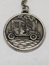 Automobile keyring retrospecti d'occasion  Expédié en Belgium