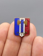 Insigne francisque pétain d'occasion  Saint-Chef
