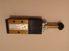 Elettrovalvola pneumax 468 usato  Mantova