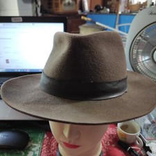 Cappello tesa giorgio usato  Zerbolo
