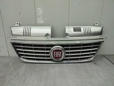 Calandre fiat idea d'occasion  Moulins