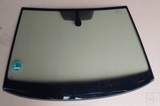 Parabrezza volkswagen golf usato  Italia