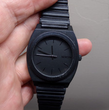Men nixon minimal for sale  Gettysburg