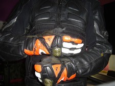 Dainese motorradhandschuhe spo gebraucht kaufen Dainese motorradhandschuhe spo gebraucht kaufen  Auerbach/Vogtl.