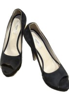 Prada gray suede for sale Prada gray suede for sale  Feasterville Trevose