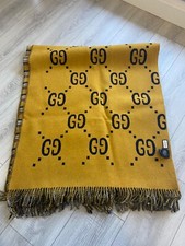 Poncho gucci jamais d'occasion  Villemomble
