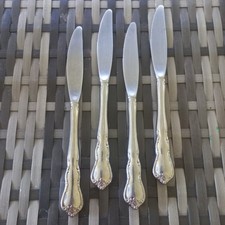 Wallace discretion dinner for sale  Sebastian