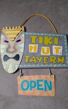 Tiki hut tavern for sale  Riesel