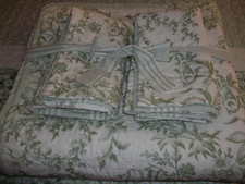 laura ashley bedding for sale  Valparaiso