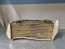 Radiatore sinistro storto usato  Italia