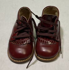 Sapatos de boneca de couro vintage cor vermelha couro duro feitos nos EUA comprar usado  Enviando para Brazil