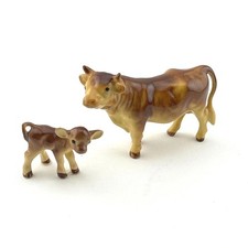 Estatueta Hagen Renaker Vintage Miniatura AposentadaJersey Touro e Bezerro comprar usado  Enviando para Brazil