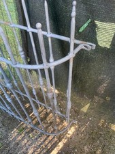 Coppia inferriate ferro usato  Incisa Scapaccino