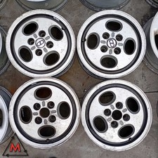 Set cerchi lega usato Set cerchi lega usato  Italia