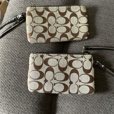 Wristlet women lot for sale  Schenectady