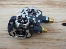 Pedais de mountain bike Look X-Track Race carbono Ti preto/dourado sem travas  comprar usado Pedais de mountain bike Look X-Track Race carbono Ti preto/dourado sem travas  comprar usado  Enviando para Brazil