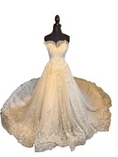 Luxurious lace ball for sale  Dearborn Heights