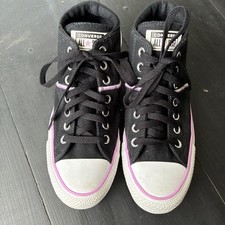 Usado, Tênis Converse Chuck Taylor All Star Madison Mid-Top - Feminino 9 Preto com Rosa  comprar usado  Enviando para Brazil