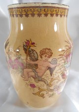 Magnifique vase chérubin d'occasion  Saint-Calais