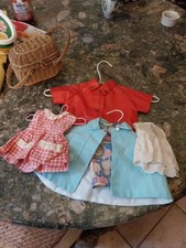 Anciens vêtements poupée d'occasion  Meaux