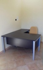 Scrivania uso ufficio usato  Italia