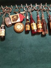 Porte clé bouteilles d'occasion  Tigy