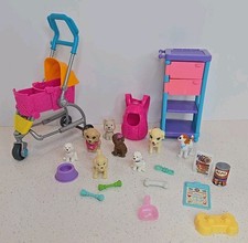 Lote Barbie Mattel carrinho veterinário rolante carrinho de estimação tigelas comida brinquedos mochila 8 cães comprar usado  Enviando para Brazil