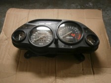 Compteur kawasaki zzr600 d'occasion  Brigueuil