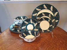 Porcelana Wedgwood turquesa e ouro osso cinquenta e cinco peças S402 ótimo conjunto inicial comprar usado  Enviando para Brazil