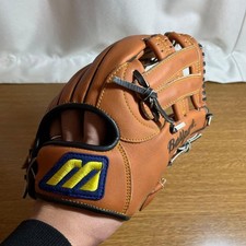 Usado, Luva Mizuno World Win General Soft campo interno linda pequena comprar usado Usado, Luva Mizuno World Win General Soft campo interno linda pequena comprar usado  Enviando para Brazil