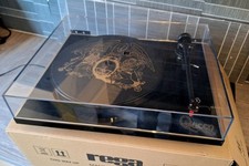 Rega planar. queen for sale  SALTCOATS