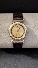 Usado, Relógio feminino J.B Champion tom dourado aço inoxidável pulseira de couro real mostrador dourado comprar usado  Enviando para Brazil