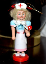 Enfeite vintage 5" enfermeira RN quebra-nozes Natal madeira pendurado senhora mulher comprar usado  Enviando para Brazil