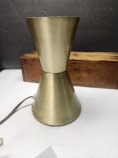 VINTAGE 1960S METAL LAVA LAMP BASE WORKS GREAT comprar usado VINTAGE 1960S METAL LAVA LAMP BASE WORKS GREAT comprar usado  Enviando para Brazil