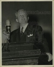 1946 Press Photo Educator Dr. Raymond R. Paty - abna46032 comprar usado  Enviando para Brazil