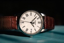 Tissot Classic Dream T033410B, fabricado na Suíça, 3 barras resistente à água, quartzo comprar usado  Enviando para Brazil