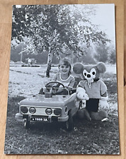 Carro infantil década de 1970 Mercedes carro a pedal Cheburashka Mickey Mouse comprar usado  Enviando para Brazil