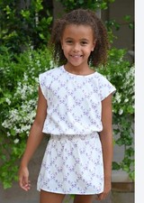 Girls size pleat for sale  Nederland