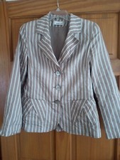 Frank walder taupe for sale Frank walder taupe for sale  BRIDGEND