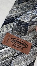 Cravatta missoni misto usato  Vitulazio