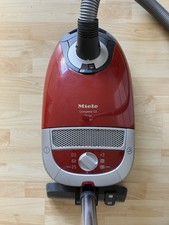 Miele bodenstaubsauger complet gebraucht kaufen  Michelstadt