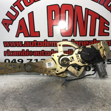 90444381 alzacristallo elettr. usato  Italia
