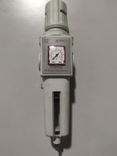 Regolatore pressione aria usato  Suzzara