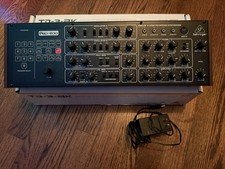 Sintetizador polifônico analógico clássico Behringer PRO-800 8 vozes comprar usado  Enviando para Brazil