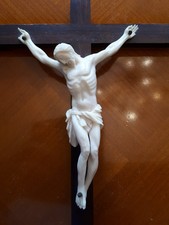 Crucifix christ sculplé d'occasion Crucifix christ sculplé d'occasion  Labastide-Saint-Pierre