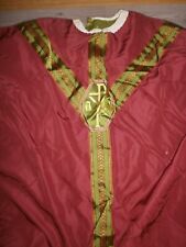 Rouge chasuble gothique d'occasion  Genouillac